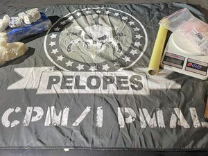 Jovem é preso em flagrante por tráfico de drogas em Campo Alegre