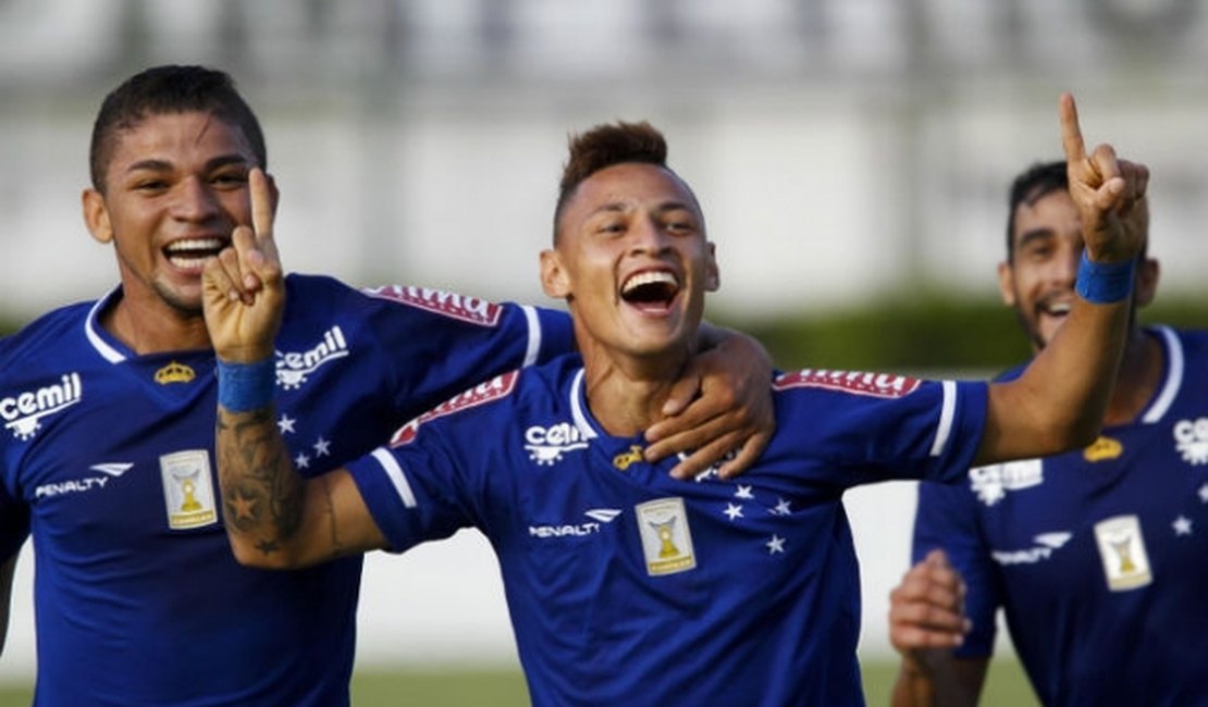Neilton chega ao Rio na segunda e já deve treinar no Botafogo na terça