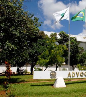 AGU cobra R$ 1,1 bilhão de empresas por infrações ambientais