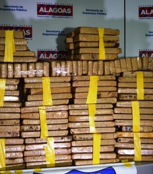Operação policial retira de circulação 377 kg de drogas