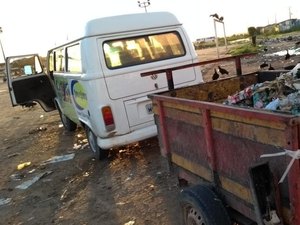 Mercadinho é autuado após descarte lixo de forma irregular no Benedito Bentes