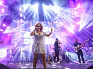 Dona Flô conecta lazer e cultura alagoana durante Feira dos Municípios Alagoanos