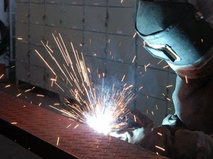 Procura das empresas por crédito tem queda de 3,3% em setembro