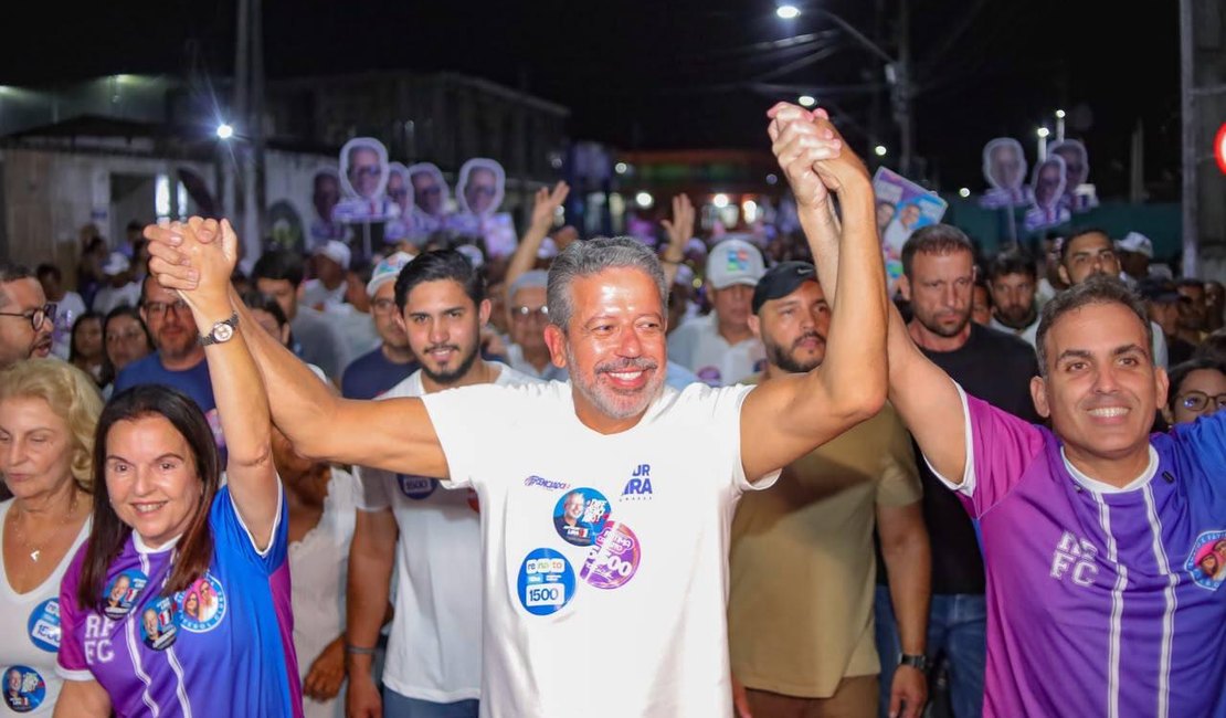 Renato Filho e Fátima Canuto reúnem multidão em caminhada com Arthur Lira
