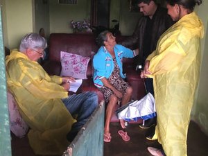 Secretaria de Saúde define estratégias para auxiliar famílias acometidas pelas chuvas em Palmeira dos Índios