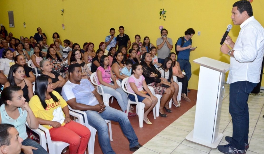 Júlio Cezar recebe apoio de evangélicos em Porto Calvo