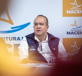 Secretário de saúde é cotado como coordenador de campanha de JHC ao governo