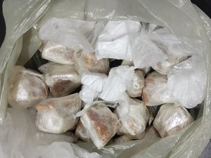 Homem é preso com 700 gramas de drogas em Lagoa da Canoa