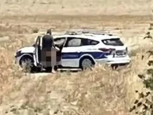 Policiais são flagrados fazendo sexo na viatura em plena luz do dia