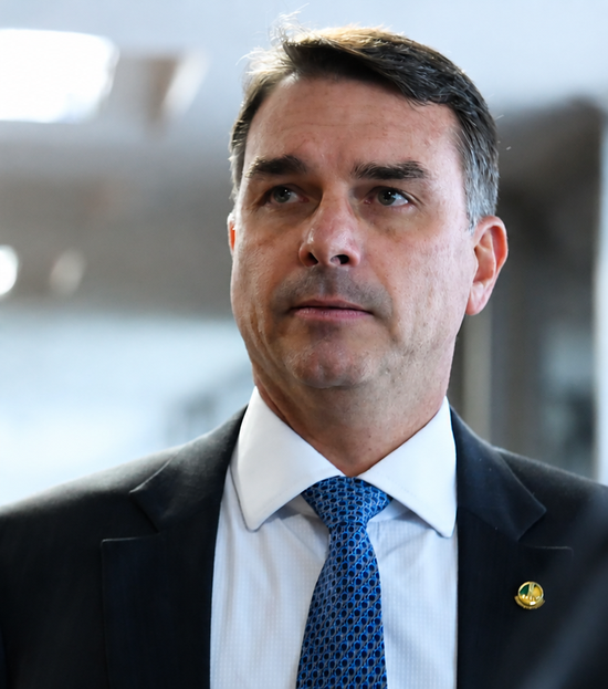 Se você não for, então nós dois não vamos.