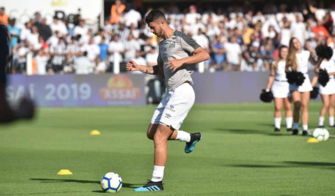 Gustavo Henrique anuncia saída do Santos; Sampaoli lamenta: 'Cresceu no projeto'