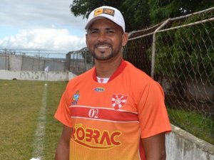 Evanilson Nunes vai comandar o Penedense, que fará amistoso neste sábado