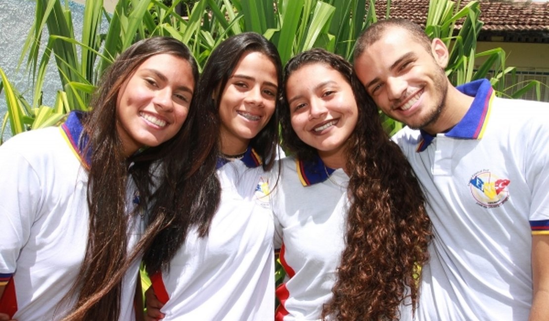 Estudantes da rede estadual de Alagoas se destacam na redação do Enem