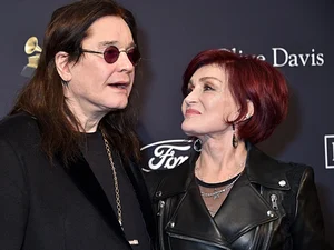 Em livro póstumo, Ozzy revela reação de esposa ao descobrir traições