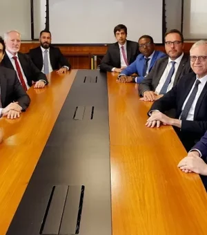 Banco Central aumenta os juros pela sétima vez, e Selic vai a 15% ao ano