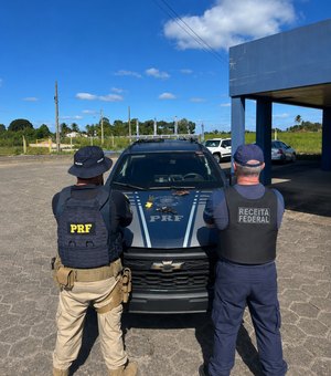 PRF e Receita Federal prende homem com arma e drogas em São Sebastião