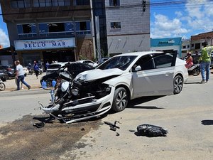 [Vídeo] Colisão entre veículos deixa motoqueiro ferido em Maragogi