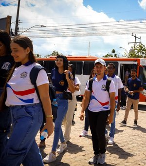 Alagoas reduz abandono escolar e reforça programas criados por Rafael Brito