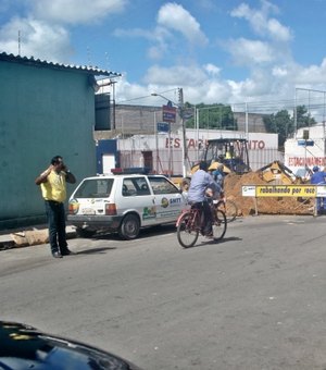 Prefeitura inverte tráfego de trecho da Rua Dom Vital devido à obra de drenagem