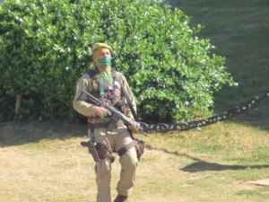 [Vídeo] PM “surta”, atira para o alto e é baleado por colegas na Bahia