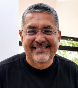 Campanha solidária busca ajudar jornalista Jorge Henrique no tratamento contra câncer de esôfago