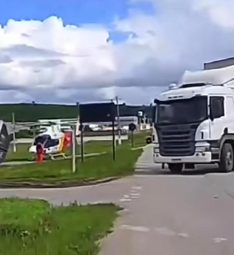 Homem fica ferido após colisão entre moto e carreta em União dos Palmares