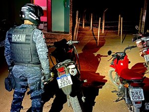 Polícia recupera duas motos roubadas dentro de residência em Lagoa da Canoa