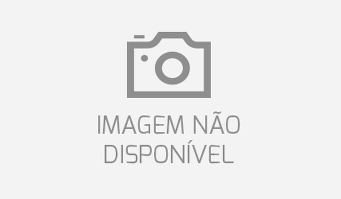 JHC e Renan Filho são vistos no Palácio do Planalto e reforça ida do prefeito para o PSB