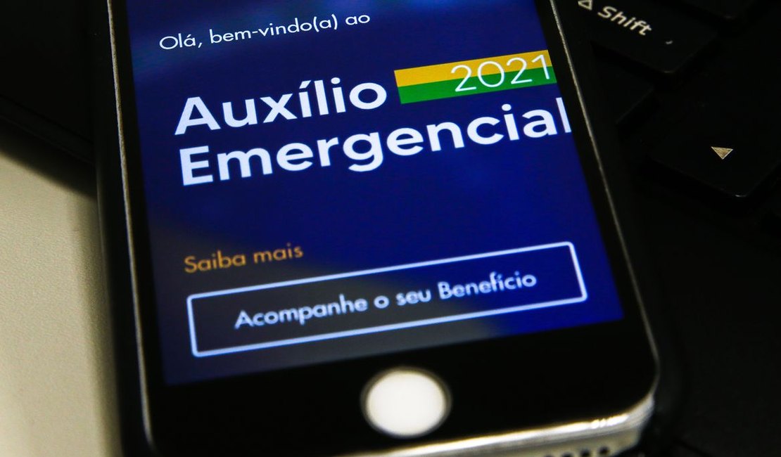 Auxílio emergencial é prorrogado por mais 3 meses