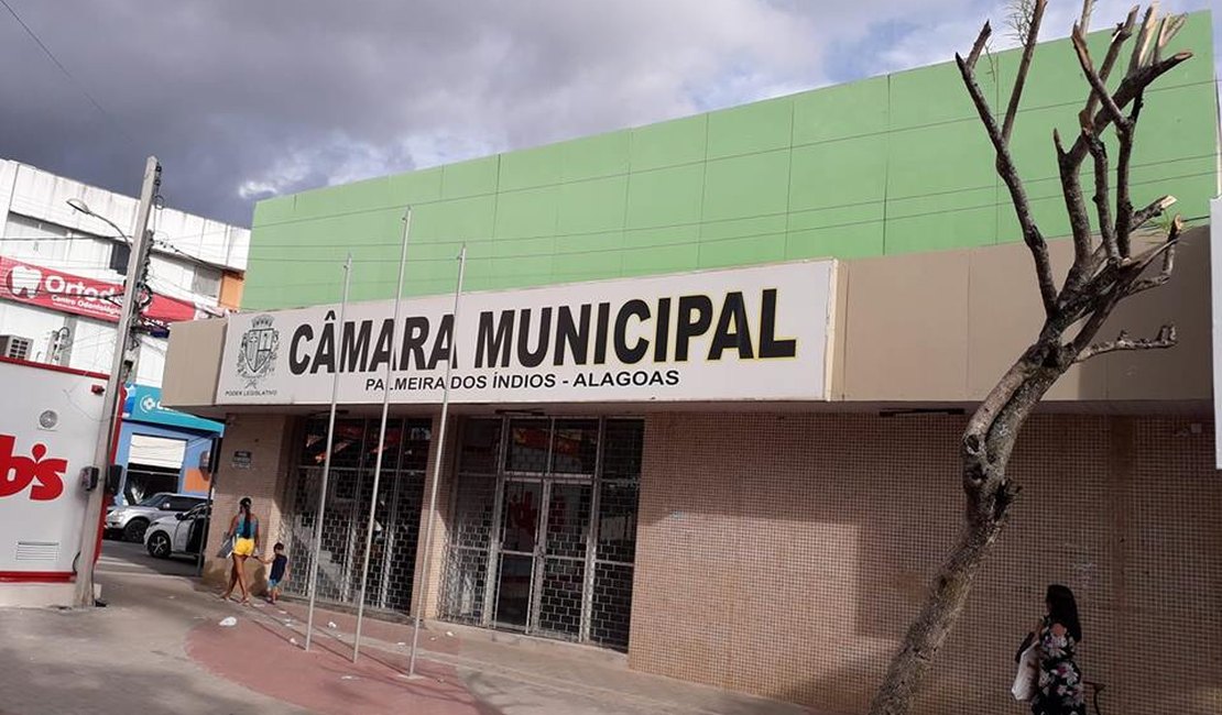 Justiça Eleitoral cassa mandato de vereadores Sidny Targino e Carlos Guruba em Palmeira