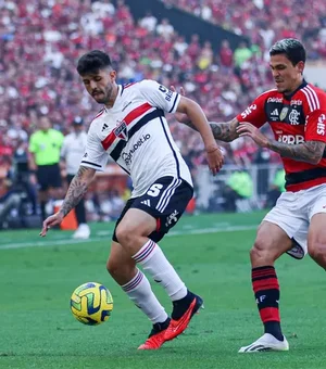 Calleri decide, e São Paulo bate o Flamengo no jogo de ida da final da Copa do Brasil