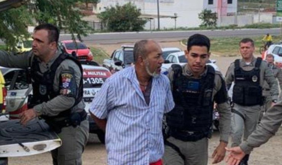 Preso suspeito de chacina que deixou cinco mortos a facadas no município de Estrela de Alagoas