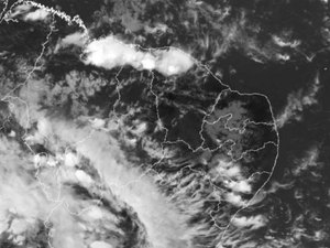 Noite de Quarta-feira de Cinzas pode ser de chuva e vento fortes, alerta Semarh