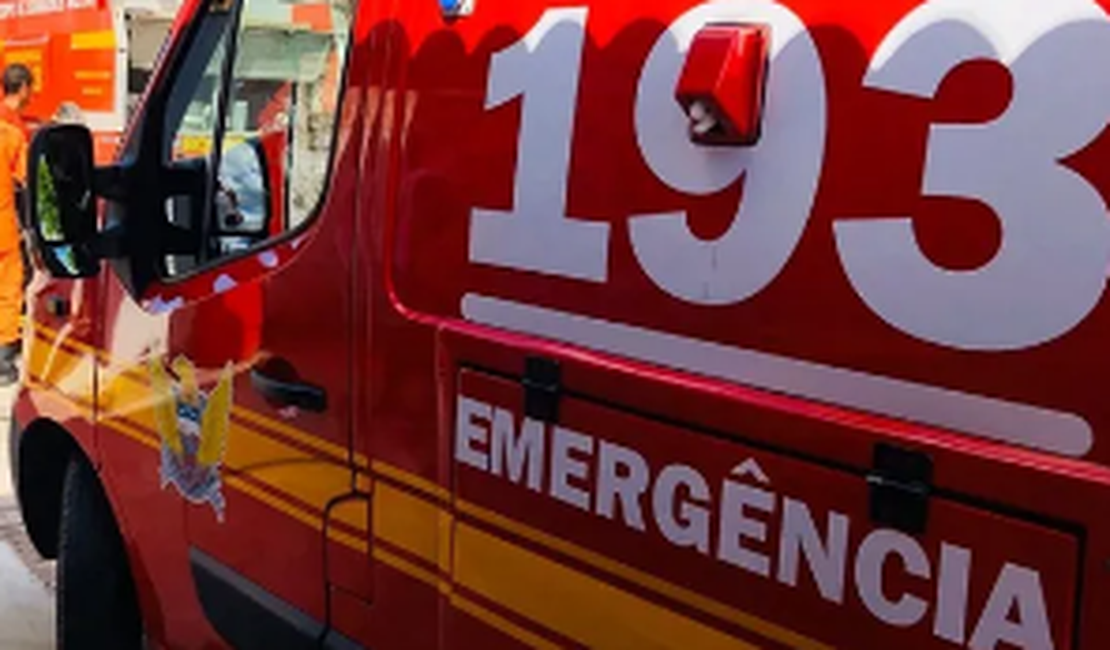 Bombeiros realizam transporte de mulher vítima de infarto em Maragogi para hospital em Porto Calvo