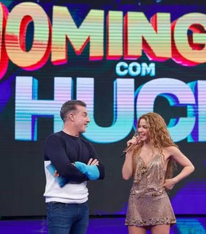 Shakira participa do Domingão com Huck e fala sobre sua turnê no Brasil