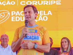 Marcelo Beltrão anuncia reajuste salarial para os profissionais da Educação de Coruripe