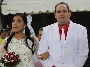 Inusitado: Jogo da Série D tem casamento no meio do gramado e durante intervalo