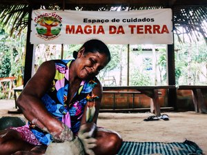 Em Palmeira, artesanato indígena é fonte de renda e símbolo de resistência