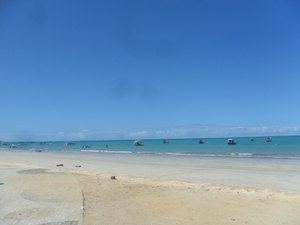 Turista sofre fratura ao desembarcar de catamarã em Maragogi