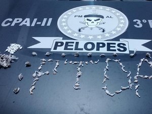 Mulher é presa com drogas dentro de congelador em Arapiraca