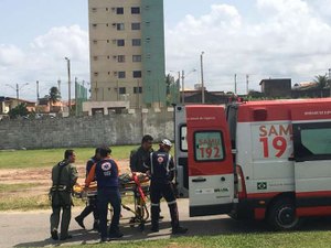 Adolescente sofre parada cardíaca após afogamento e é socorrida pelos bombeiros