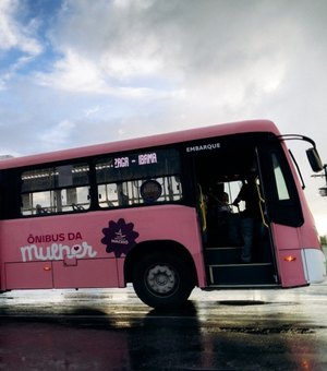 Ônibus da Mulher registra 90 mil embarques em três meses