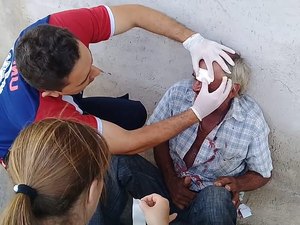Idoso fica ferido após cair de bicicleta em Arapiraca