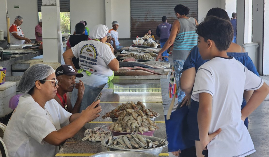 Centro Pesqueiro é opção de compras de peixes e frutos do mar