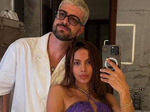 Anitta abre o coração sobre namorado discreto e viraliza com revelação