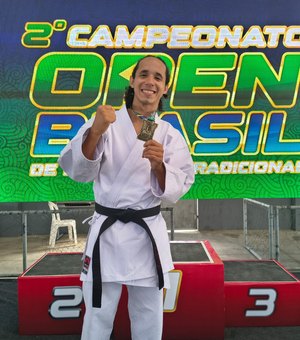 [Vídeo] Arapiraquense torna-se Campeão Brasileiro de Karatê em competição realizada em São Miguel dos Campos