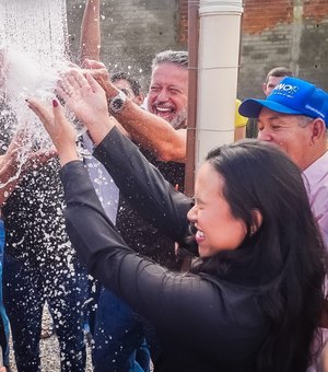 Arthur Lira amplia abastecimento e leva água a 160 mil no Sertão de Alagoas