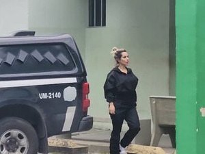 Deolane Bezerra passa noite em cela reservada em presídio feminino