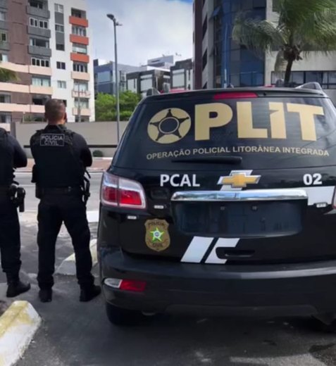Turista de MG é preso após xingar policial na orla de Maceió: ‘nordestino nojento’