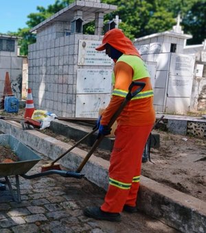Cemitérios públicos de Maceió recebem mutirão de limpeza durante a semana